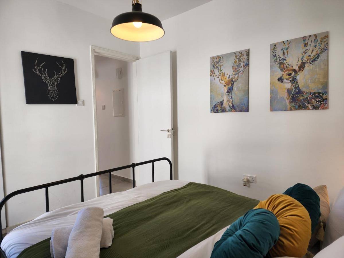 Frida's Cozy Two Bedroom * לרנקה